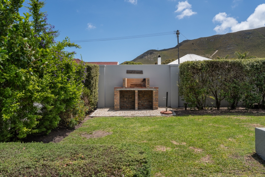 3 Bedroom Property for Sale in Northcliff Western Cape